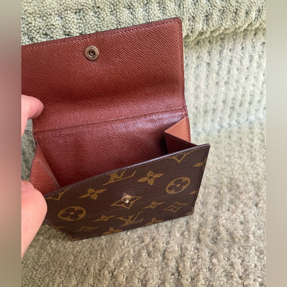 Louis Vuitton Brown and Tan Monogram wallet 4.5” x 4.5” very good used condition